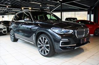BMW X5 xDrive45e X Line Individual / Laser / Pano / 360 SUV