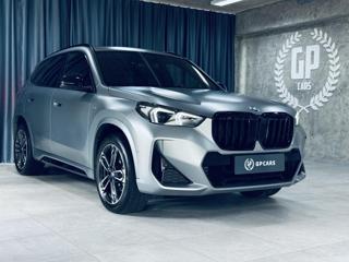BMW X1 18i*MASÁŽ*4.R.ZÁRUKA*PANO*TOP SUV