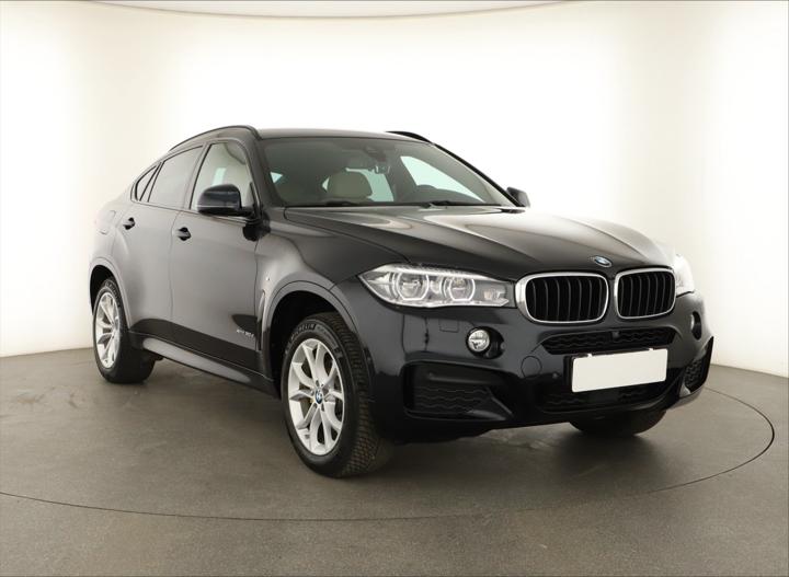BMW X6 - ilustrační obrázek