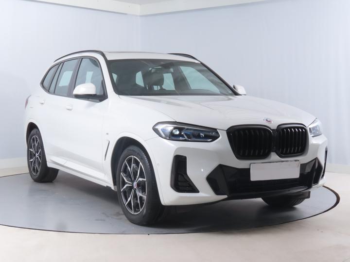 BMW X3 - ilustrační obrázek