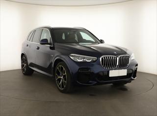 BMW X5 xDrive45e iPerf. 290kW SUV