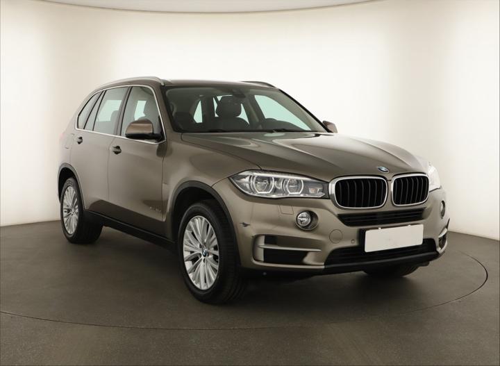 BMW X5 - ilustrační obrázek