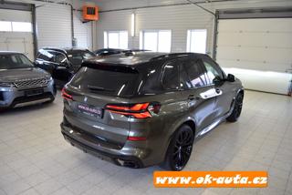 BMW X5 xDRIVE M SPORTONÍ PAKET TZ CZ SUV - Foto 8