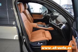 BMW X5 xDRIVE M SPORTONÍ PAKET TZ CZ SUV - Foto 24