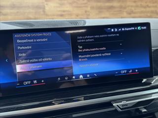 BMW X5 40d M-SPORT VZDUCH ZÁRUKA SUV - Foto 28
