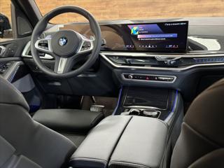 BMW X5 40d M-SPORT VZDUCH ZÁRUKA SUV - Foto 11