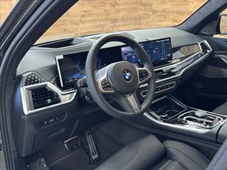 BMW X5 40d M-SPORT VZDUCH ZÁRUKA SUV - Foto 16