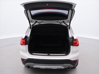 BMW X1 2,0 20d 140kW xDrive Kůže Navi SUV - Foto 12