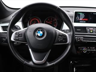 BMW X1 2,0 20d 140kW xDrive Kůže Navi SUV - Foto 20