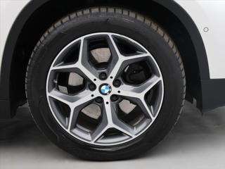BMW X1 2,0 20d 140kW xDrive Kůže Navi SUV - Foto 28