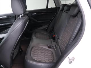BMW X1 2.0 20d 140kW xDrive Aut. CZ SUV - Foto 10