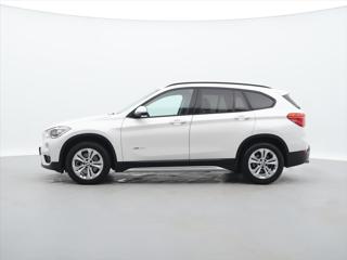 BMW X1 2.0 20d 140kW xDrive Aut. CZ SUV - Foto 3