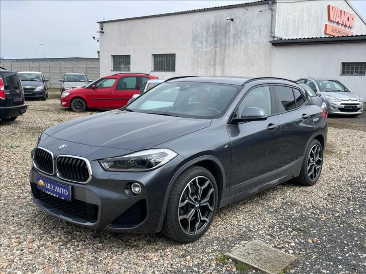 Vůz s VIN WBAYL11000EF89777