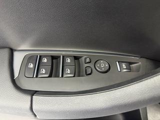 BMW X3 2.0d xDrive M-PAKET, H&K, KEYLESS, VIRTUAL,TAŽNÉ SUV - Foto 26