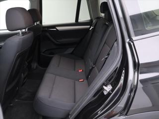 BMW X3 2,0 20d xD 135kW Aut. CZ Tažné SUV - Foto 12