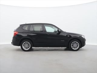BMW X3 2,0 20d xD 135kW Aut. CZ Tažné SUV - Foto 8