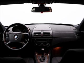 BMW X3 2,5 R6 141KW CZ Aut. 4x4 SUV - Foto 18