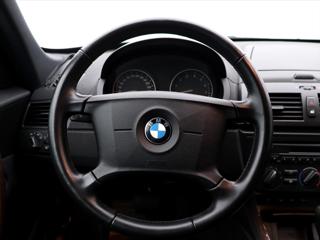BMW X3 2,5 R6 141KW CZ Aut. 4x4 SUV - Foto 15