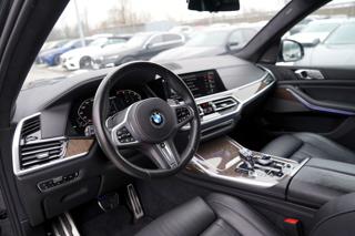 BMW X7 M50i xDrive/AT9/22"/ČR/530 PS SUV - Foto 27