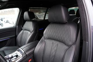 BMW X7 M50i xDrive/AT9/22"/ČR/530 PS SUV - Foto 26