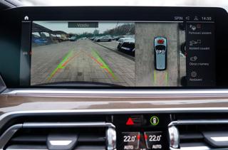 BMW X7 M50i xDrive/AT9/22"/ČR/530 PS SUV - Foto 46