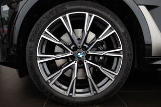 BMW X7 M50i/360/HarmanKardon/Pano SUV - Foto 31