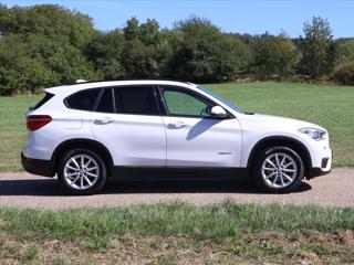 BMW X1 2.0 18d xD Aut CZ Advantage SUV - Foto 1