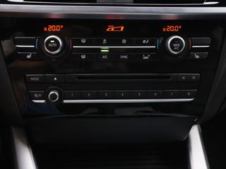 BMW X4 3,0 35xD 230kW CZ M-paket DPH SUV - Foto 28