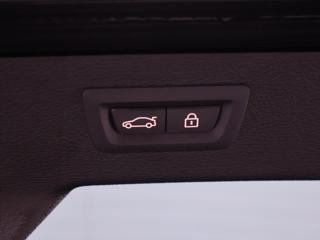 BMW X6 3,0 40d 230kW xD Aut. CZ LED SUV - Foto 10