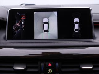 BMW X6 3,0 40d 230kW xD Aut. CZ LED SUV - Foto 25