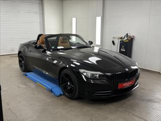 BMW Z4 2,0 135 Kw manuál xenony, kůže kabriolet