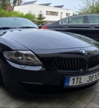 BMW Z4 3,0   si nájezd 112 tis kupé