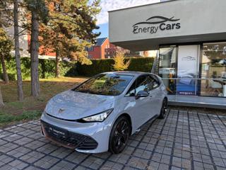 Cupra Born 150kW 360° kamera HUD 62kWh baterie hatchback