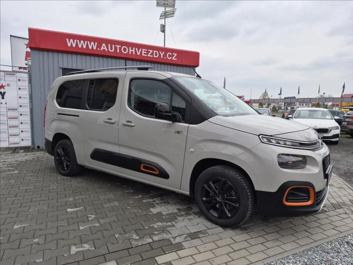 Vůz s VIN VR7ECYHZ2MJ797472