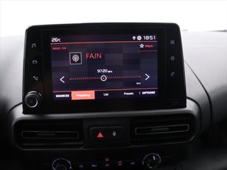 Citroën Berlingo 1,2 PT 96kW Feel XL CZ Tažné MPV - Foto 19