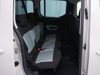 Citroën Berlingo 1,2 PT 96kW Feel XL CZ Tažné MPV - Foto 14