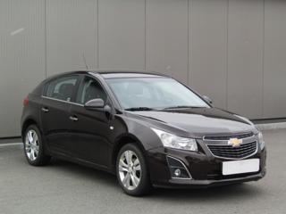 Chevrolet Cruze 1.6i hatchback