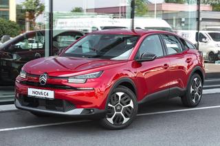 Citroën C4 1,2 PLUS 130k AUTOMAT+navigace hatchback