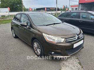 Citroën C4 1.6i, ČR hatchback