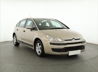 Citroën C4 1.4 16V 65kW hatchback