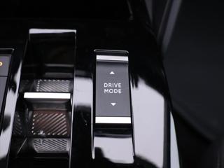 Citroën C4 1,2 PT 96kW Shine Aut Kůže HUD hatchback - Foto 30