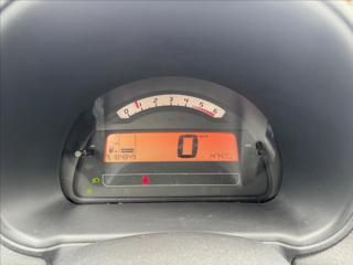 Citroën C2 1,4 POJÍZDNÉ, PRODEJ NA NÁHRADNÍ DÍLY hatchback - Foto 13