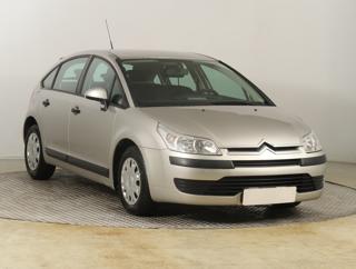 Citroën C4 1.4 16V 65kW hatchback