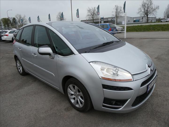 Vůz s VIN VF7UD9HZC9J128912