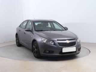 Chevrolet Cruze 1.8 i 16V 104kW sedan