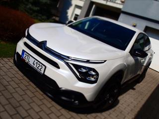 Citroën C4 1,2 1. Majitel, ČR, DPH sedan