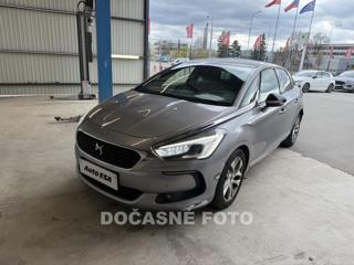 Citroën DS5 2.0 dCi, ČR hatchback