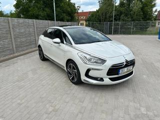 Citroën DS5 2,0   HDi liftback