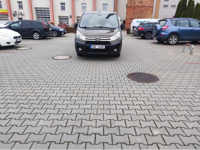 Vůz s VIN VF7XDAHZ4EZ006012