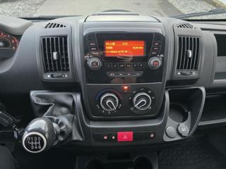 Citroën Jumper L1H1 2,2HDI 88kW - DPH skříň - Foto 13